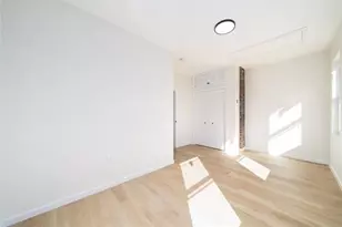 155 Van Horne St, Jersey City, NJ 07304 - Photo 3