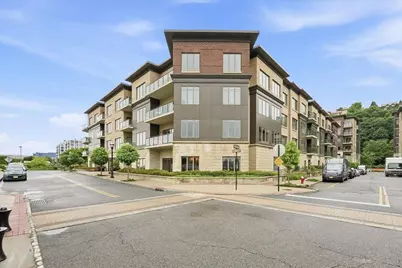 150 Henley Pl #210, Weehawken, NJ 07086 - Photo 47
