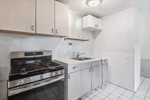 120 32nd St, Union City, NJ 07087 - Photo 9