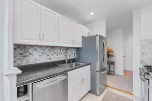 1225 Kennedy Blvd, Bayonne, NJ 07002 - Photo 5