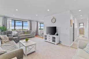 1225 Kennedy Blvd, Bayonne, NJ 07002 - Photo 1
