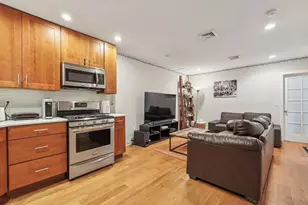 625 Bloomfield St, Hoboken, NJ 07030 - Photo 3