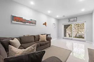 55 W 19th St, Weehawken, NJ 07086 - Photo 27