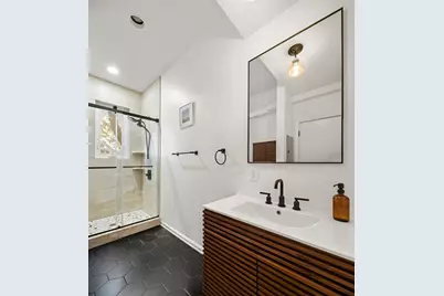 264 7th St #1, Hoboken, NJ 07030 - Photo 19