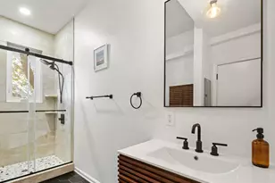 264 7th St, Hoboken, NJ 07030 - Photo 19