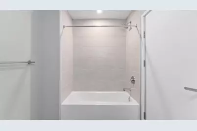 475 Communipaw Ave #207, Jersey City, NJ 07304 - Photo 19