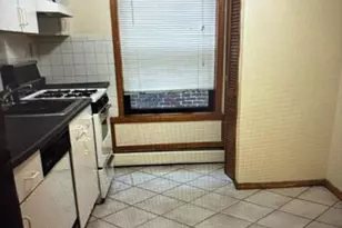177 W 48th St, Bayonne, NJ 07002 - Photo 3