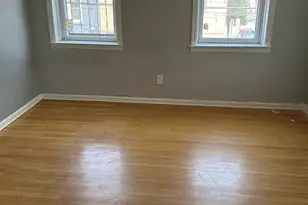 581 60th St, West New York, NJ 07093 - Photo 3