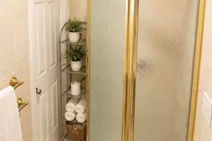 7808 4th Ave, North Bergen, NJ 07047 - Photo 9