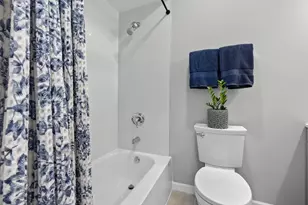 231 Griffith St, Jersey City, NJ 07307 - Photo 13