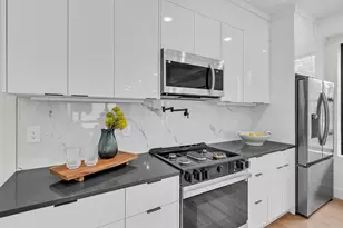 82 Pamrapo Ave, Jersey City, NJ 07305 - Photo 13