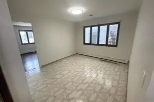 122 North St, Jersey City, NJ 07307 - Photo 5