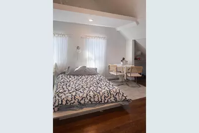 48 Danforth Ave, Jersey City, NJ 07305 - Photo 9