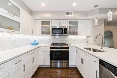 126 Delaware Ave #10, Jersey City, NJ 07306 - Photo 5
