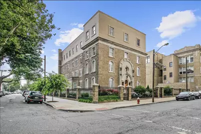 126 Delaware Ave #10, Jersey City, NJ 07306 - Photo 21