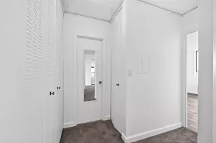 100 Manhattan Ave, Union City, NJ 07087 - Photo 5
