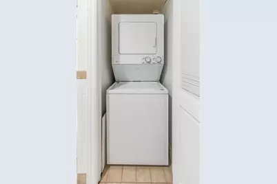 300 Communipaw Ave #106, Jersey City, NJ 07304 - Photo 11
