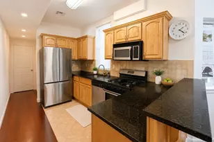 395 2nd St, Jersey City, NJ 07302 - Photo 3