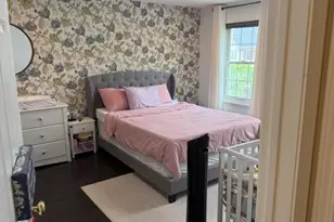 30 Holly St, Jersey City, NJ 07305 - Photo 11
