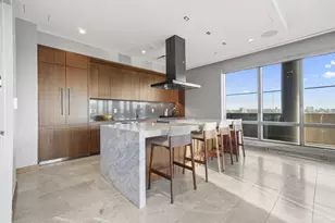 75 Park Ln S, Jersey City, NJ 07310 - Photo 15