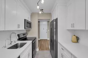 300 Winston Dr, Cliffside Park, NJ 07010 - Photo 9
