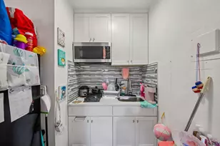 209-211 48th St, Union City, NJ 07087 - Photo 7