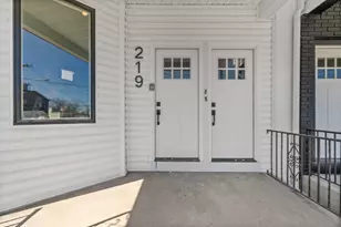 219 Clerk St, Jersey City, NJ 07305 - Photo 15
