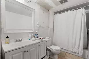 24 Cottage St, Jersey City, NJ 07306 - Photo 3
