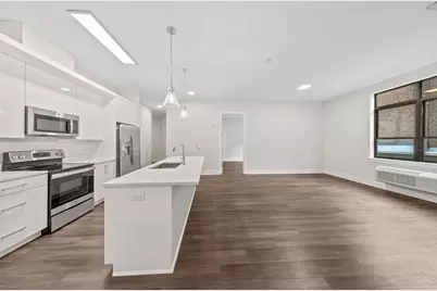 121 34th St #314, Union City, NJ 07087 - Photo 5