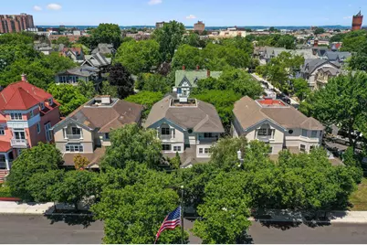 39B Hamilton Ave, Weehawken, NJ 07086 - Photo 1