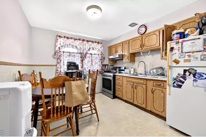 37 East 31st St, Bayonne, NJ 07002 - Photo 9
