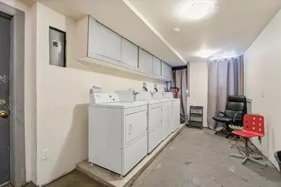 386 Bergen Ave, Jersey City, NJ 07304 - Photo 19