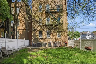 386 Bergen Ave, Jersey City, NJ 07304 - Photo 13