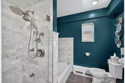 795 Avenue C #202, Bayonne, NJ 07002 - Photo 17