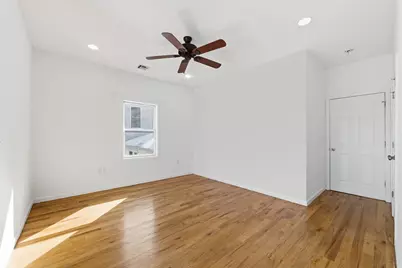56 Laidlaw Ave #2, Jersey City, NJ 07306 - Photo 17