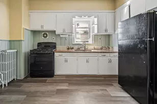 135 Charles St, Jersey City, NJ 07307 - Photo 7