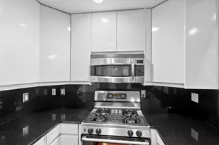 169 Price Ct, West New York, NJ 07093 - Photo 9