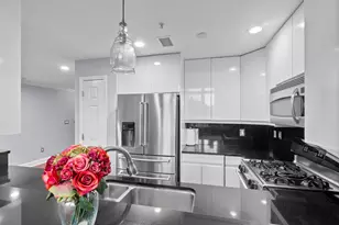 169 Price Ct, West New York, NJ 07093 - Photo 7