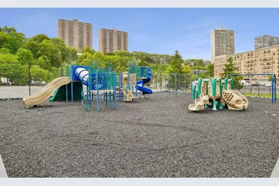 24 Avenue At Port Imperial #215, West New York, NJ 07093 - Photo 7