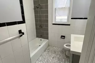 173 W 33rd St, Bayonne, NJ 07002 - Photo 17