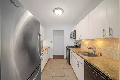 1375 River Rd #2B, Edgewater, NJ 07020 - Photo 3