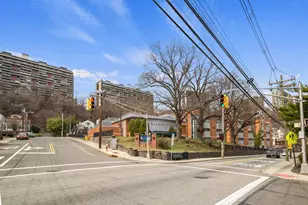 1375 River Rd, Edgewater, NJ 07020 - Photo 23