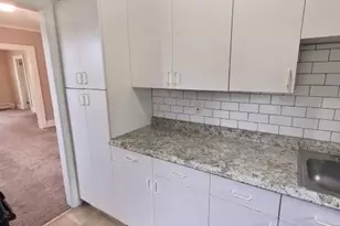 9029 Barr Pl, North Bergen, NJ 07047 - Photo 7
