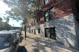 2 Noll Pl, Newark, NJ 07102 - Photo 9