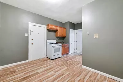194 Kensington Ave #101, Jersey City, NJ 07306 - Photo 5
