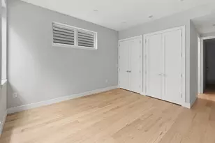 29 Clinton Ave, Jersey City, NJ 07304 - Photo 11