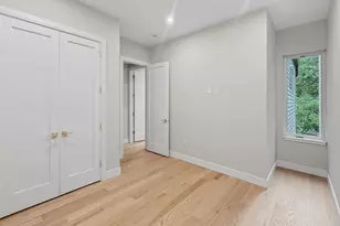 29 Clinton Ave, Jersey City, NJ 07304 - Photo 7
