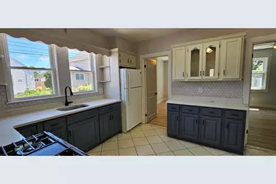 780 6th St, Secaucus, NJ 07094 - Photo 1