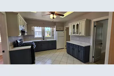 780 6th St, Secaucus, NJ 07094 - Photo 7