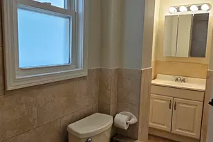 780 6th St, Secaucus, NJ 07094 - Photo 17